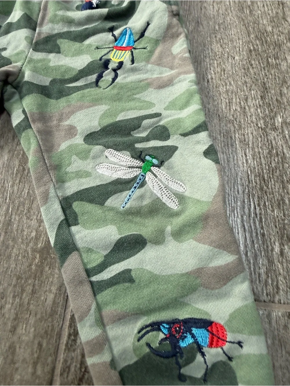 Baby Boden Camo Bugs Insects Ladybug Bee Dragonfly Jogger Pant  - 3T